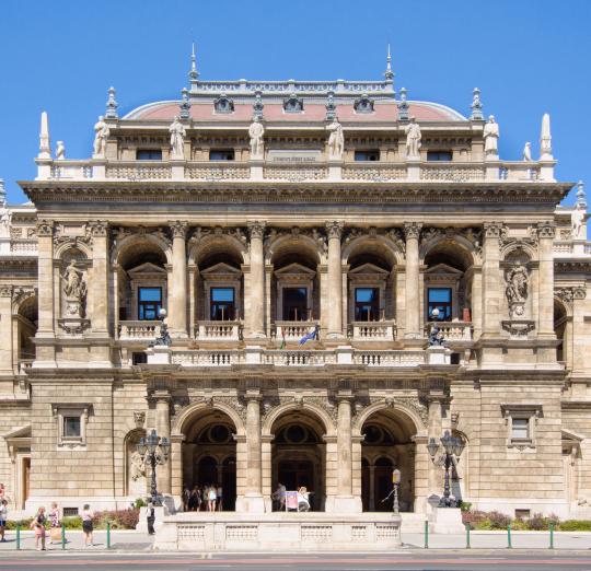 Opera National De Budapest