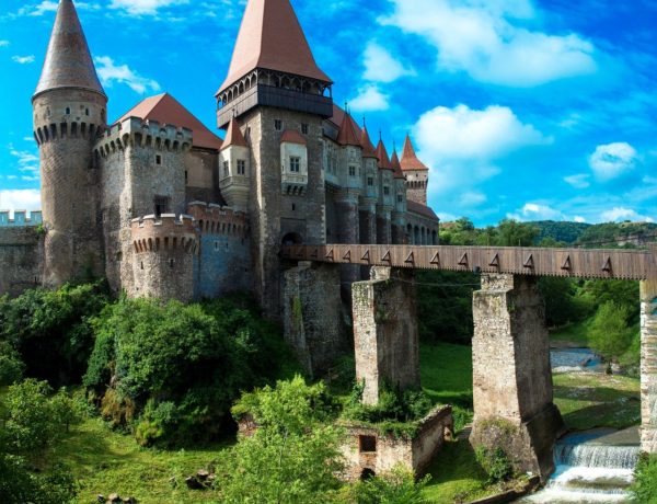 Corvin Castle