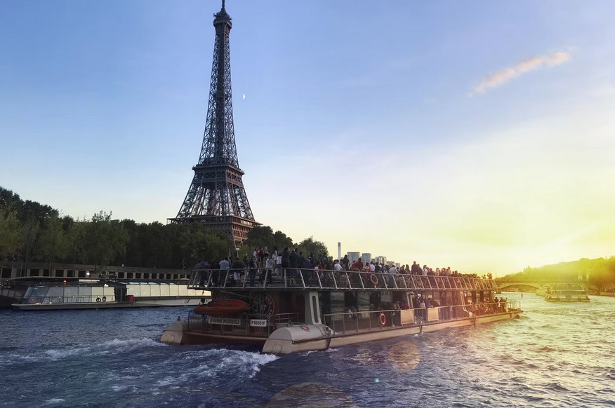 bateau mouche